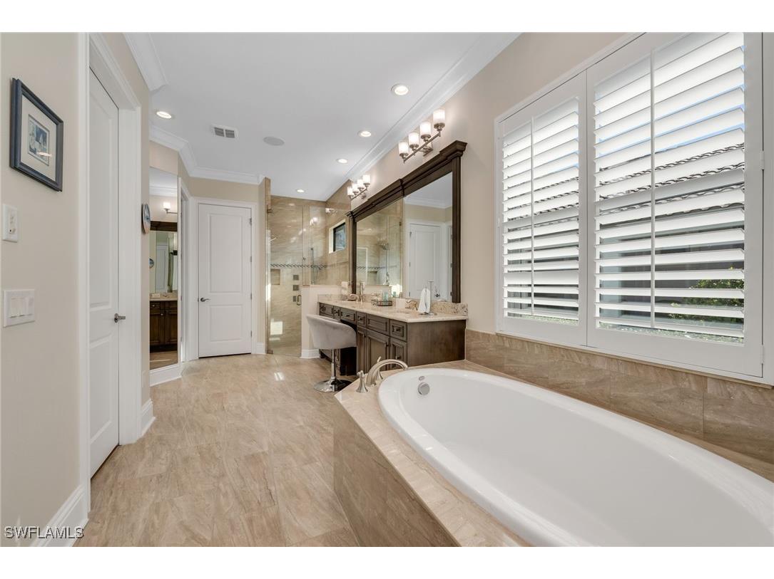 11958 Heather Woods Court Naples FL 34120 225068024 image18