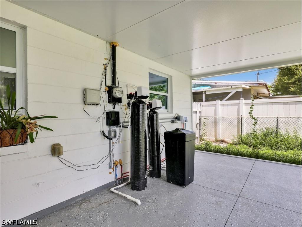 1196 Pine Lake Drive Cape Coral FL 33909 226026913 image25