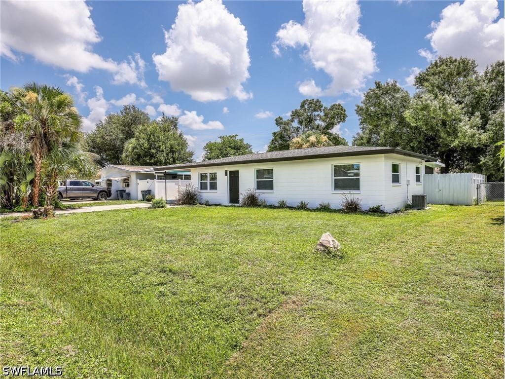 1196 Pine Lake Drive Cape Coral FL 33909 226026913 image3