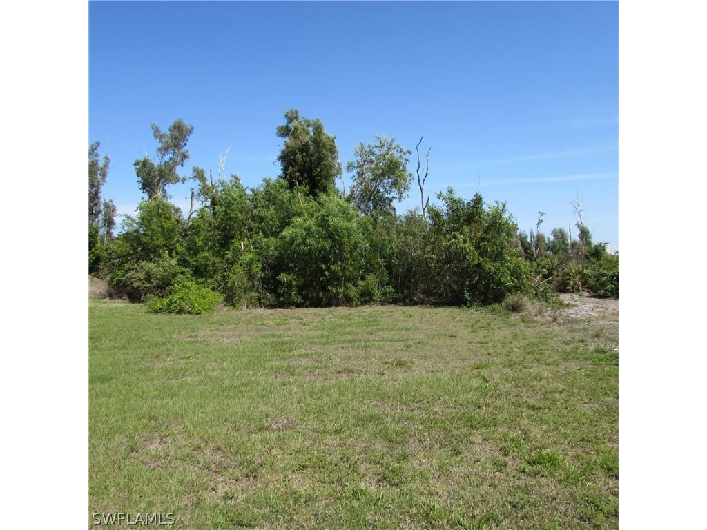 11960 Oakland Drive Bokeelia FL 33922 224025336 image1