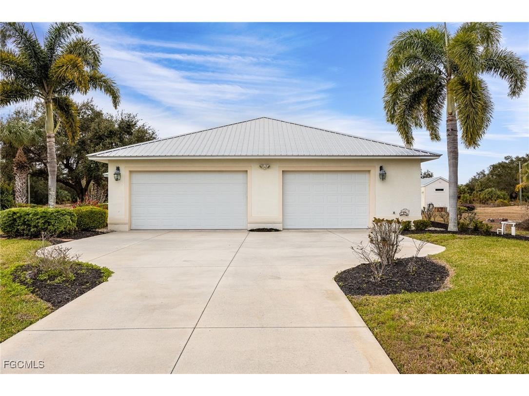 1197 April Avenue Labelle FL 33935 2026002507 image44