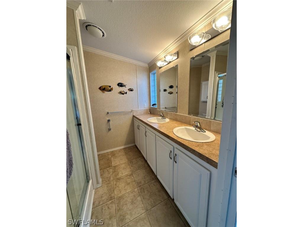 1197 Diamond Lake Circle Naples FL 34114 226006161 image14