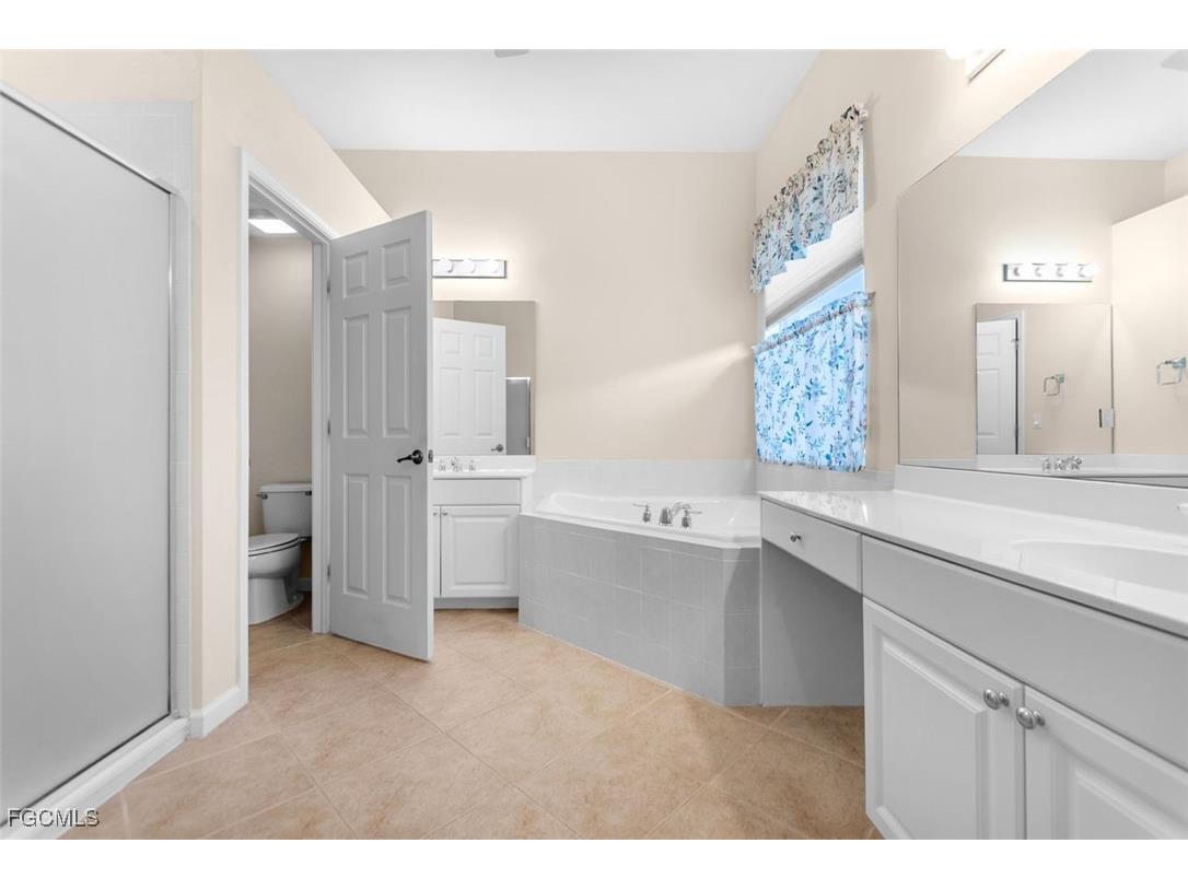 11970 Bramble Cove Drive Fort Myers FL 33905 2025020587 image12