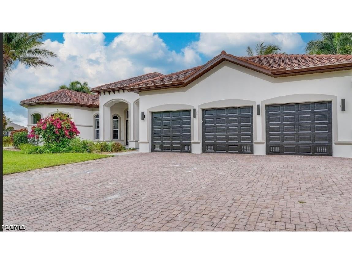 11970 Royal Tee Circle S Cape Coral FL 33991 2026019127 image3