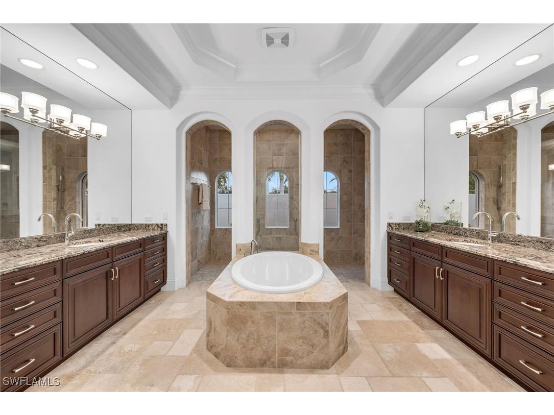 11978 Maidstone Court Naples FL 34120 225068994 image22