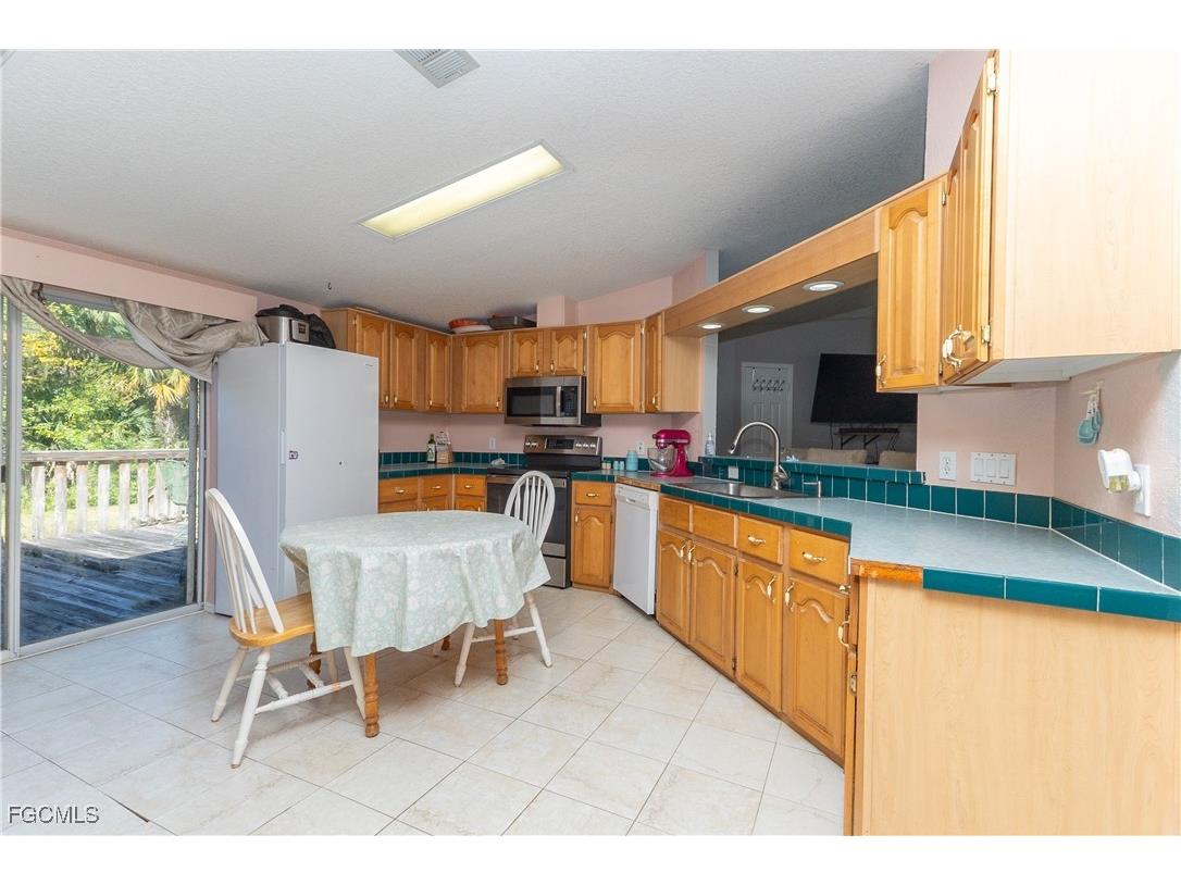 1198 Silver Fox Lane Labelle FL 33935 2025022669 image4