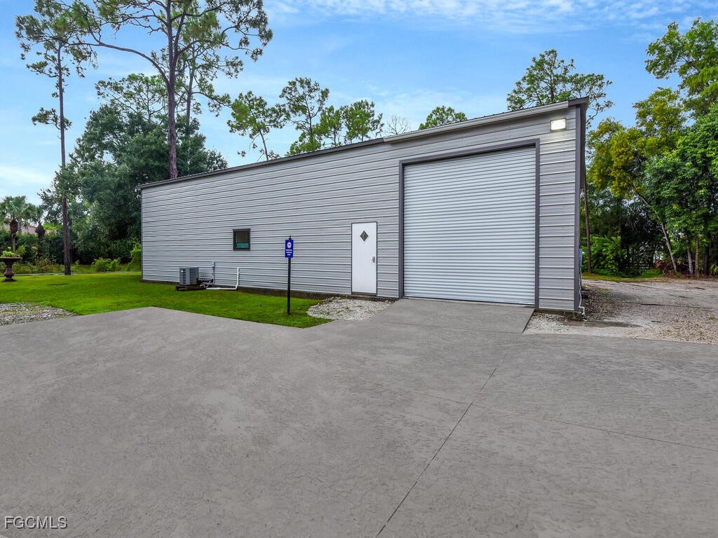 11981 Plantation Road Fort Myers FL 33966 2025010878 image46