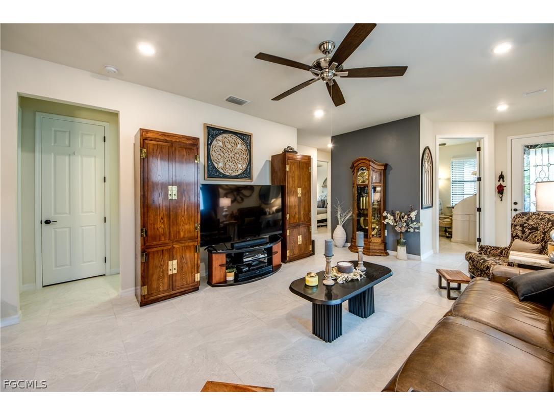 11986 Westmoreland Way Fort Myers FL 33913 2026011215 image8