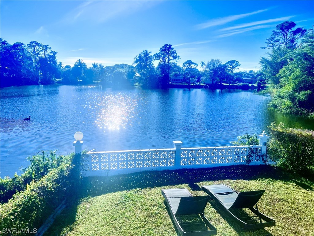 1199 12th Street N Naples FL 34102 224008263 image1