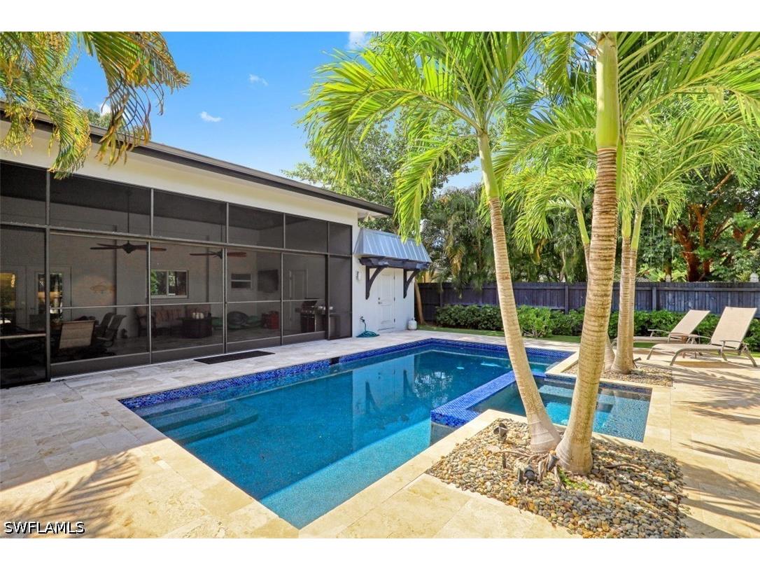 1199 9th Avenue N Naples FL 34102 226018201 image22
