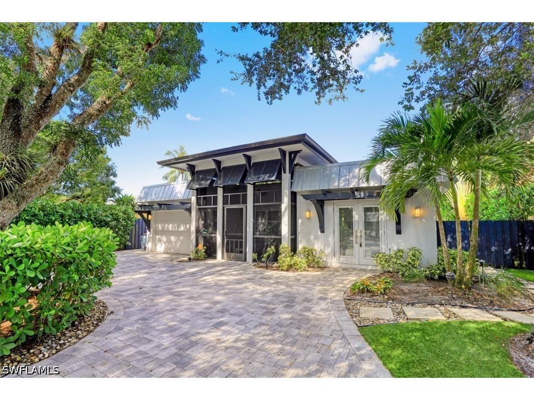 1199 9th Avenue N Naples FL 34102 226018201 image3