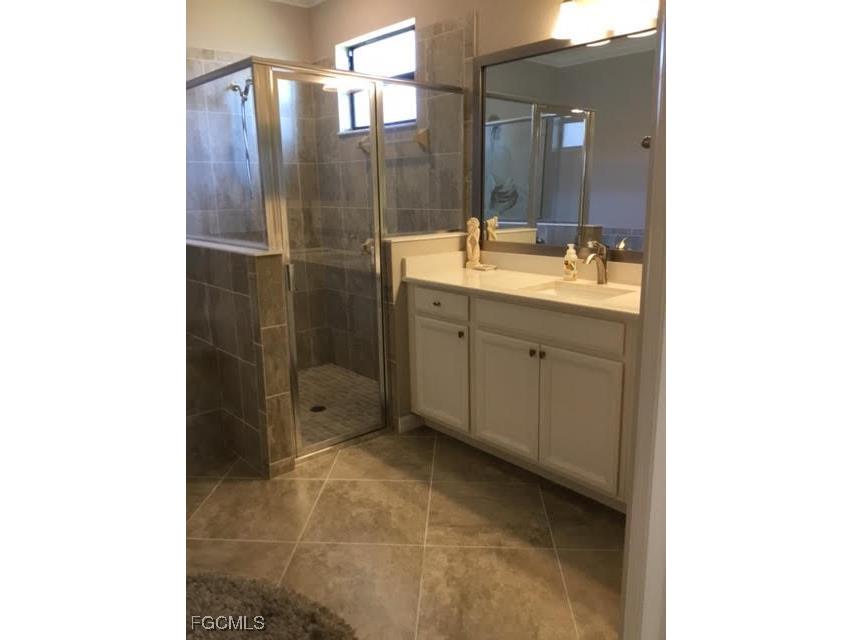 11993 Bay Oak Drive Fort Myers FL 33913 2025020742 image10
