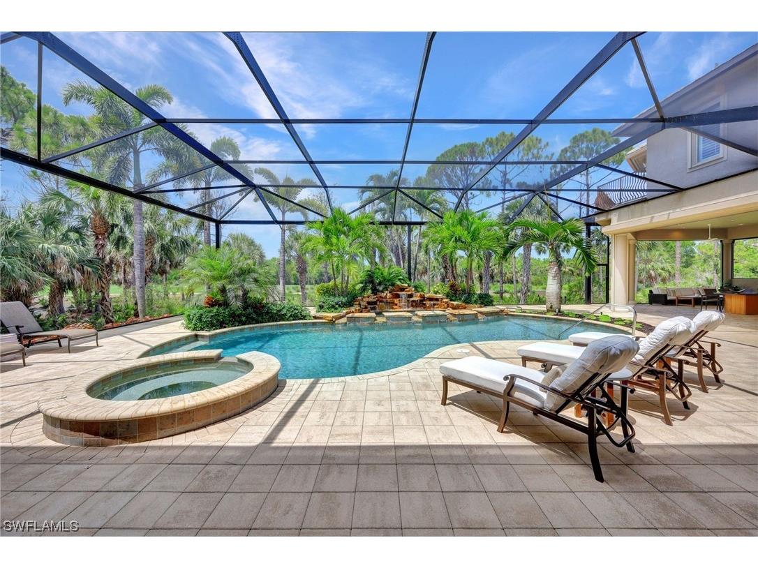 11993 Colliers Reserve Drive Naples FL 34110 223046440 image1