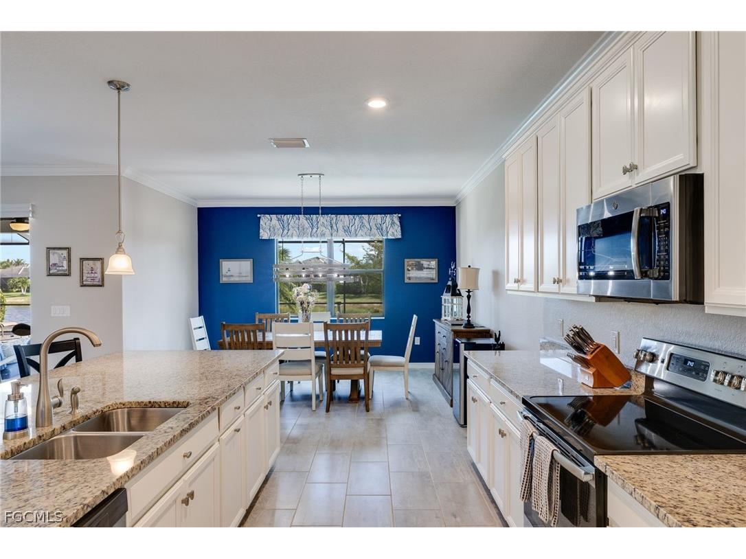 11999 Bay Oak Drive Fort Myers FL 33913 2026011838 image9