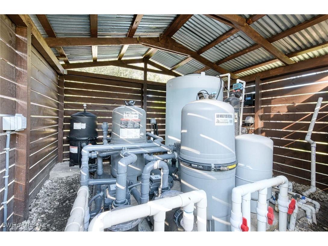 12 35th Avenue NW Naples FL 34120 225081111 image49