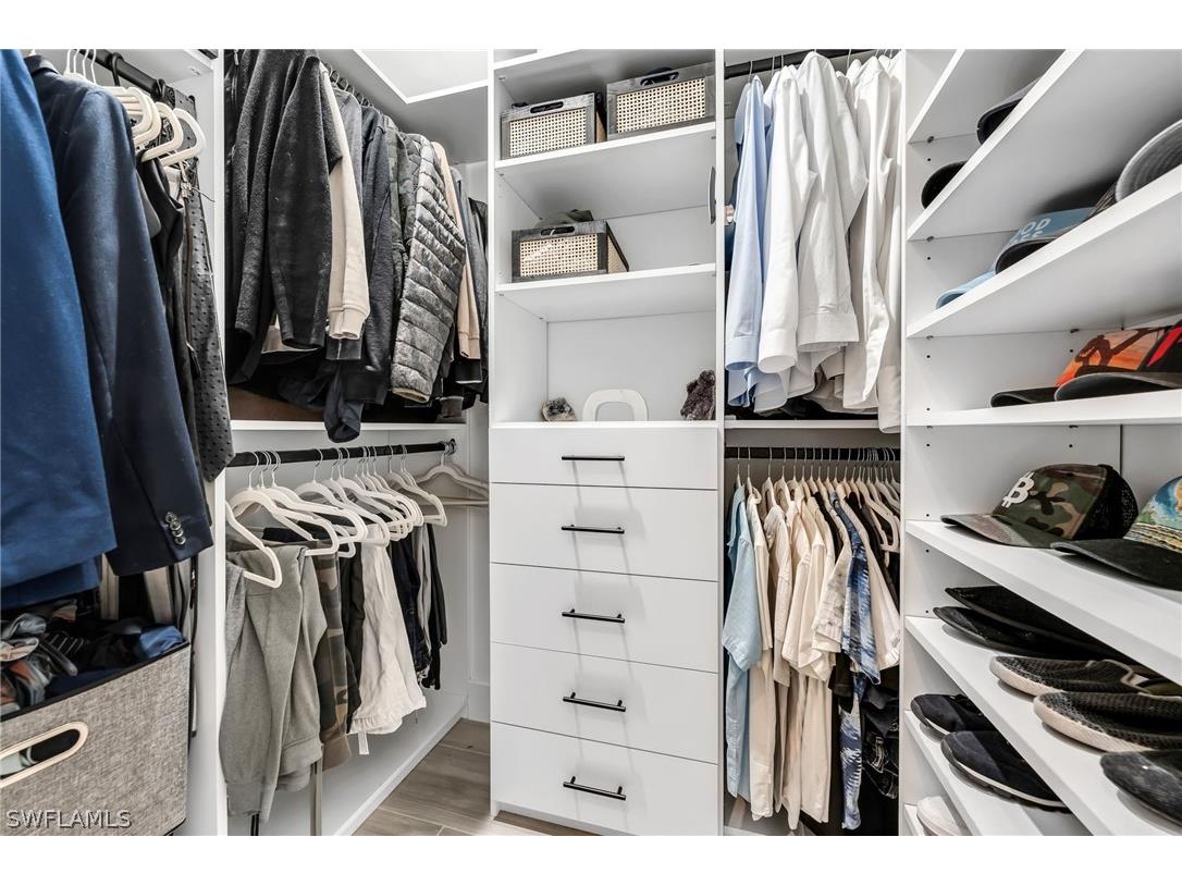 12 35th Avenue NW Naples FL 34120 226006579 image15