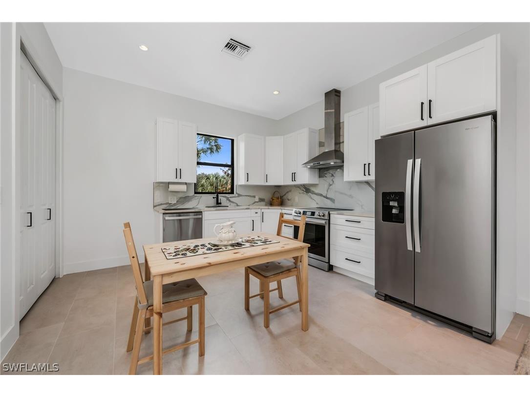 12 35th Avenue NW Naples FL 34120 226006579 image36