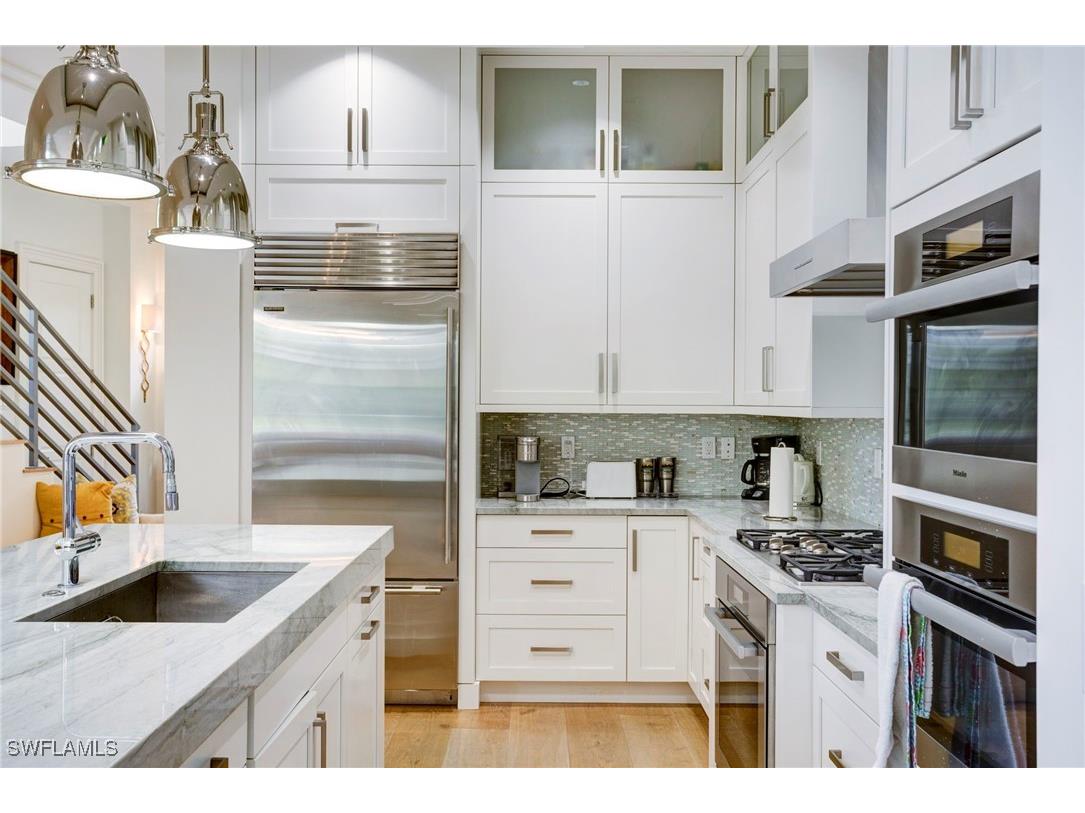 12 6th Street S Naples FL 34102 225058748 image14