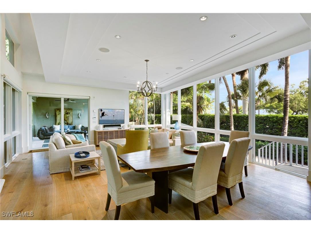 12 6th Street S Naples FL 34102 225058748 image17