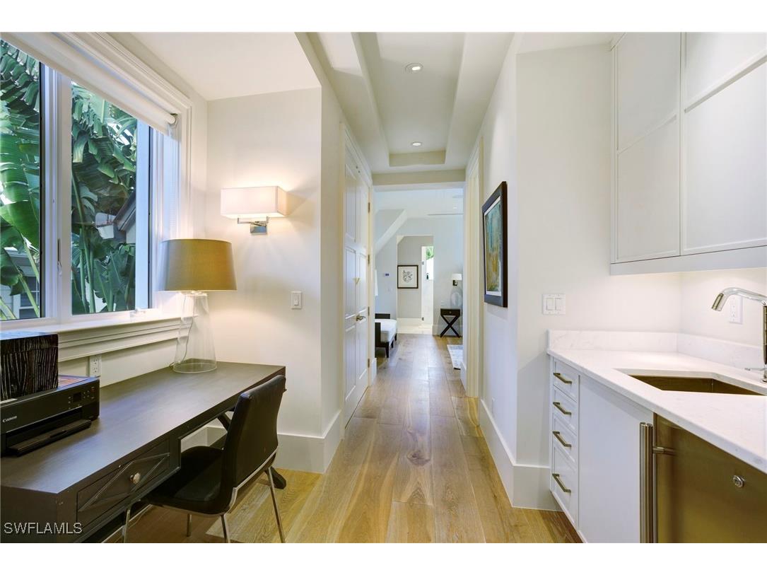12 6th Street S Naples FL 34102 225058748 image29