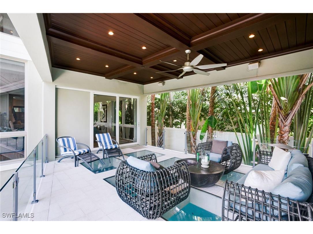 12 6th Street S Naples FL 34102 225058748 image9