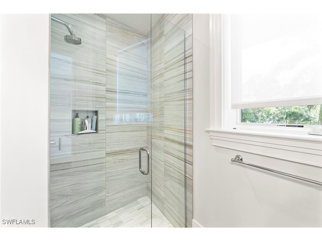 12 6th Street S Naples FL 34102 225082007 image23