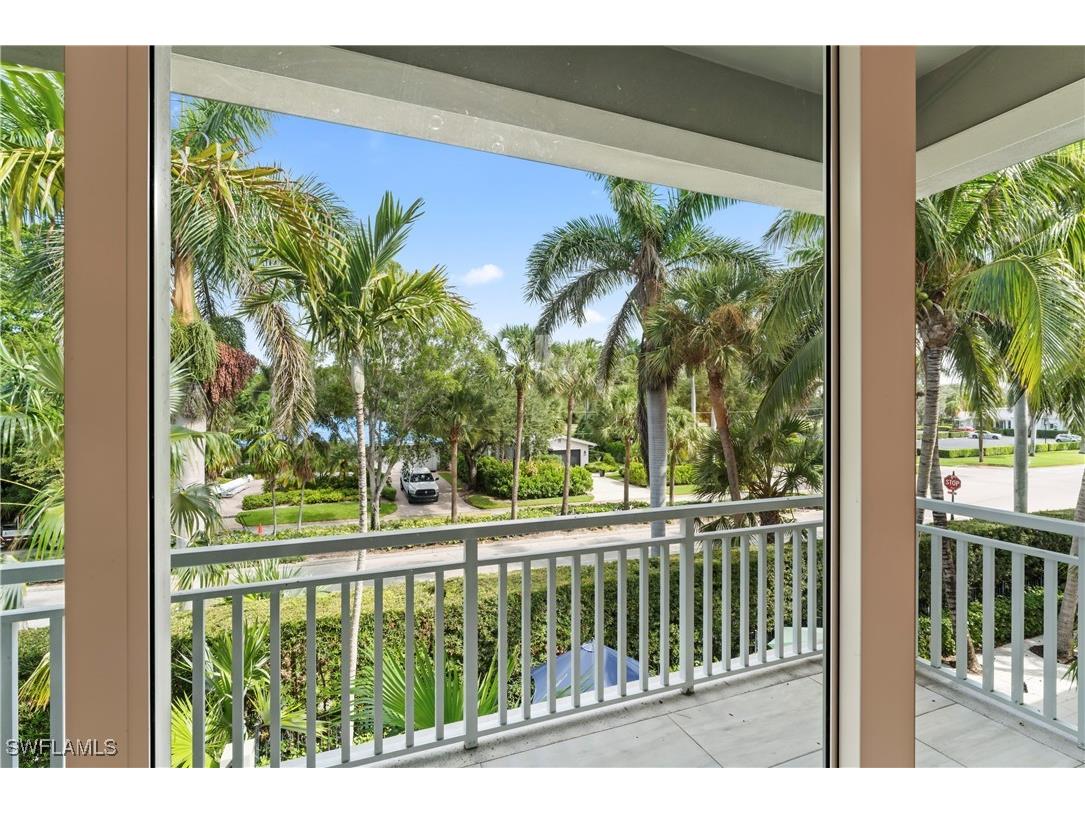 12 6th Street S Naples FL 34102 225082007 image29