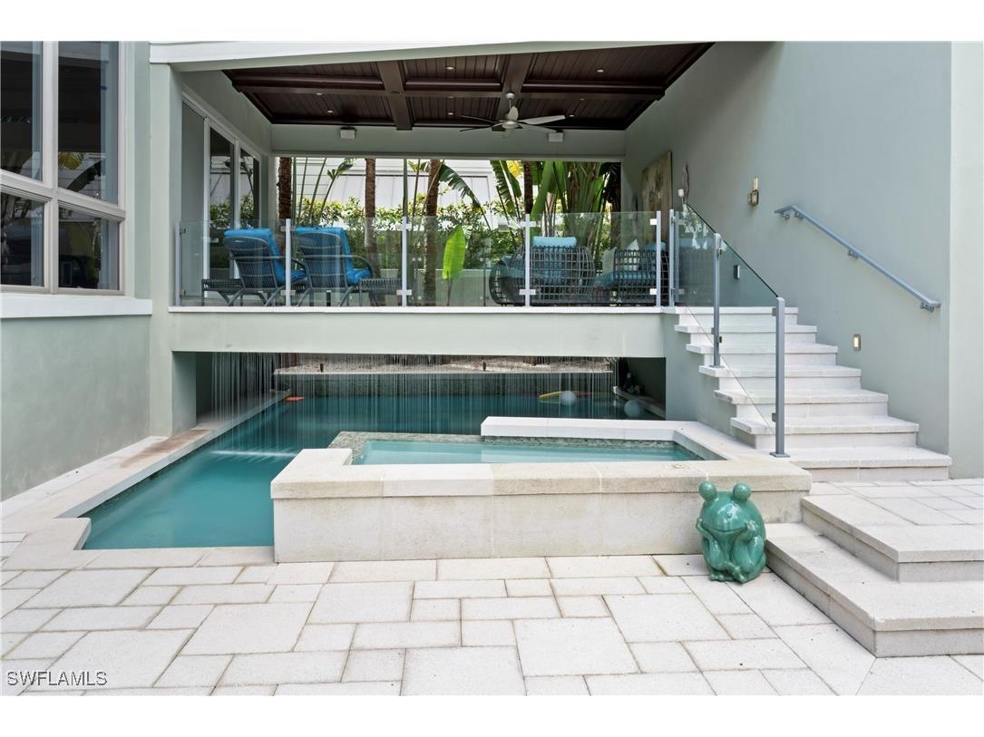 12 6th Street S Naples FL 34102 225082007 image32