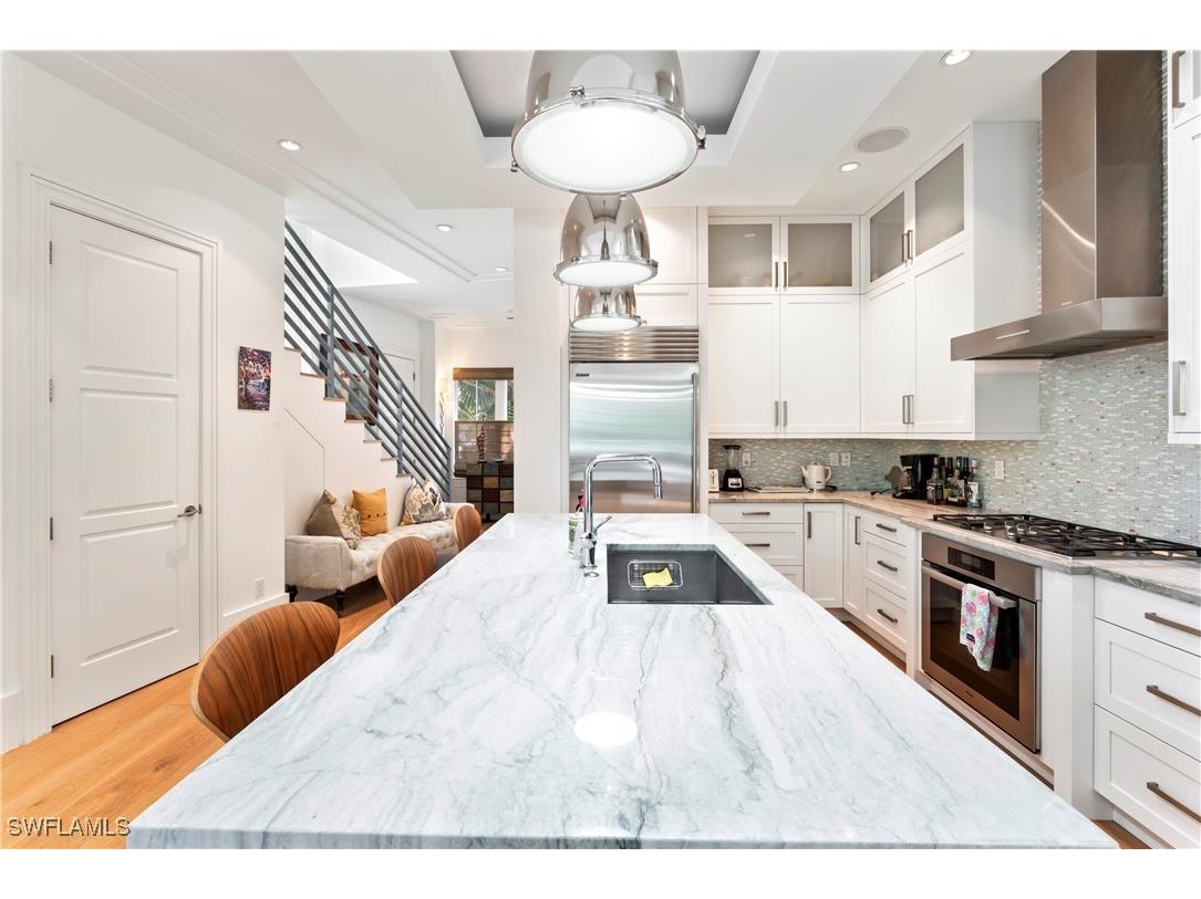 12 6th Street S Naples FL 34102 225082007 image8