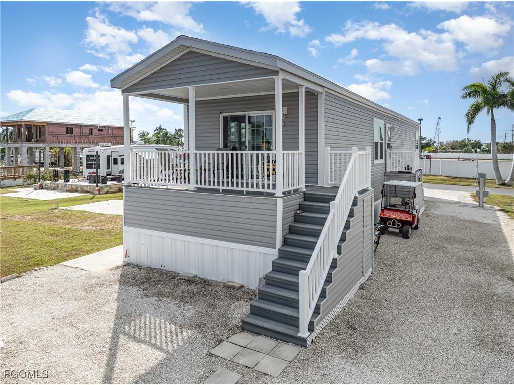 12 Galleon Way Fort Myers Beach FL 33931 2025020591 image2