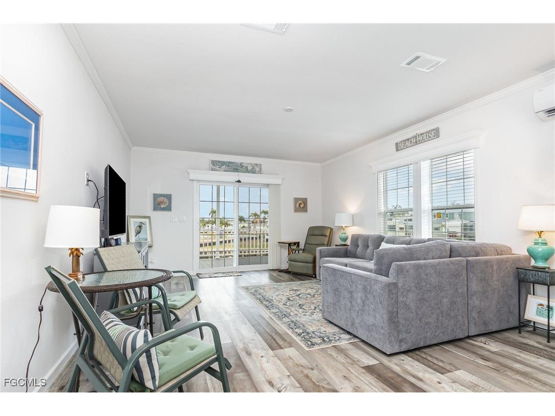 12 Galleon Way Fort Myers Beach FL 33931 2025020591 image4