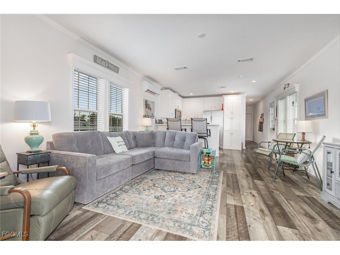 12 Galleon Way Fort Myers Beach FL 33931 2025020591 image5