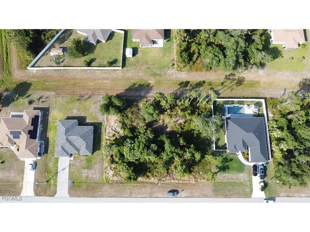 12 Nordendale Boulevard North Port FL 34288 2025021650 image1