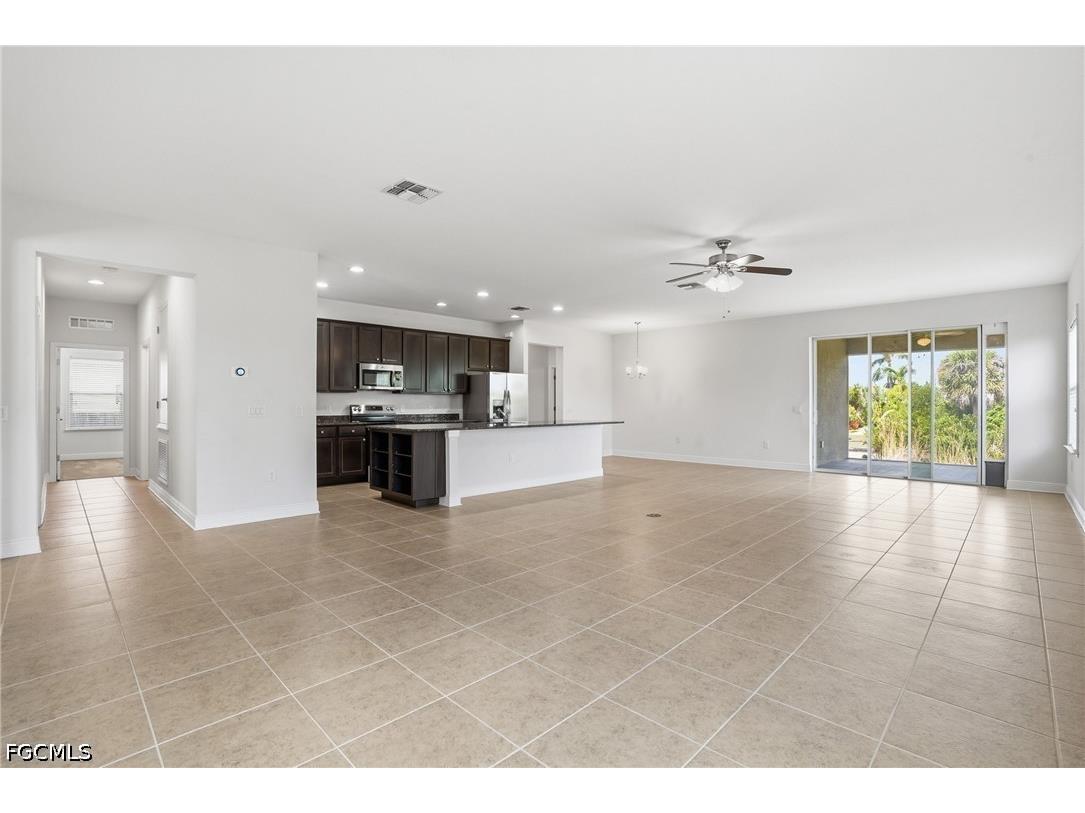 12 SW 22nd Avenue Cape Coral FL 33991 2026022459 image11