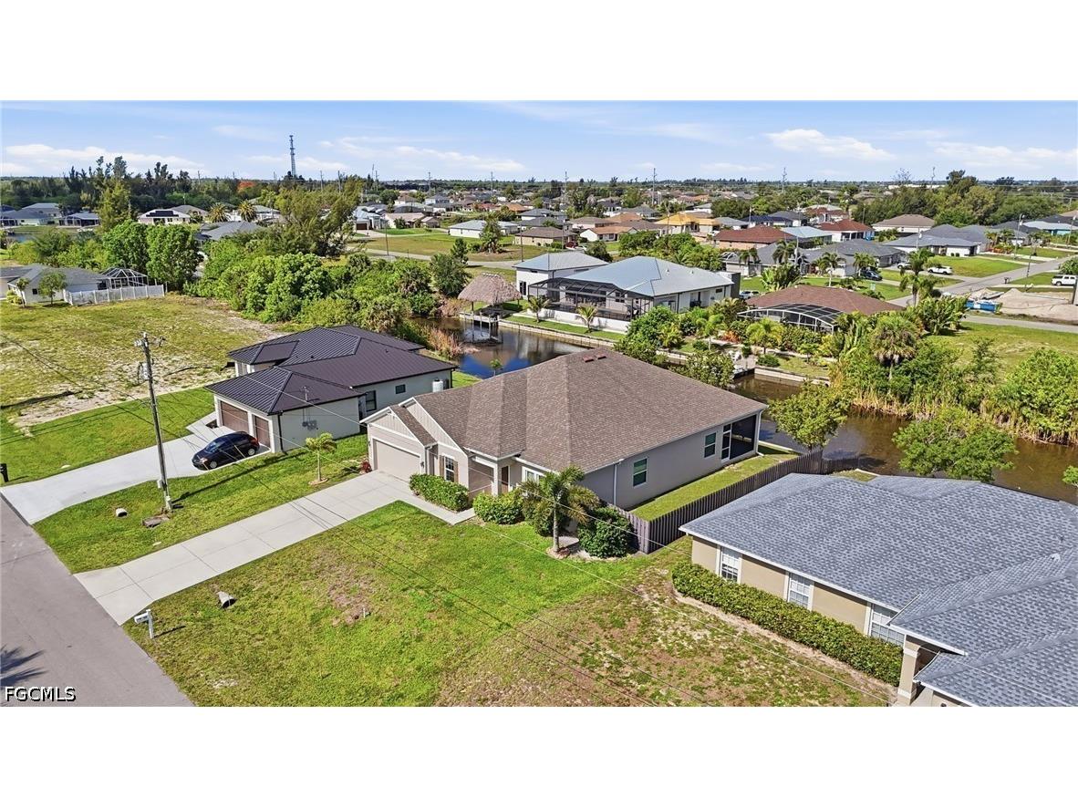 12 SW 22nd Avenue Cape Coral FL 33991 2026022459 image3