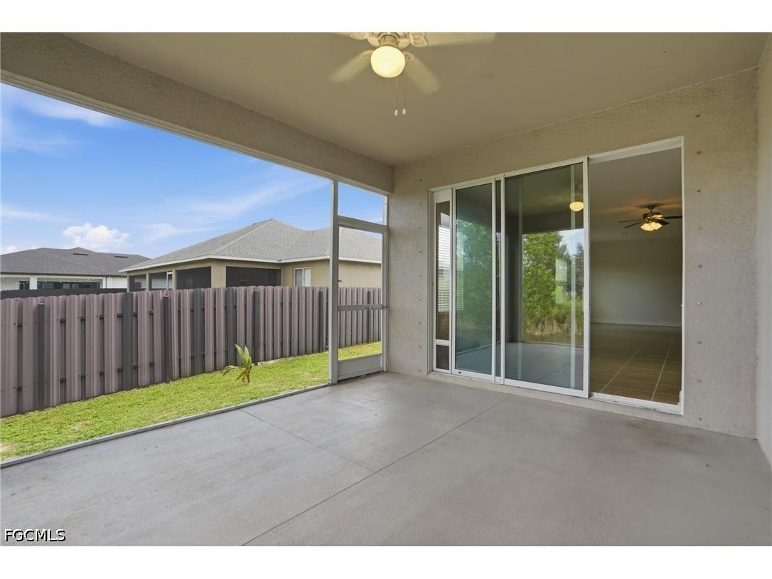 12 SW 22nd Avenue Cape Coral FL 33991 2026022459 image43