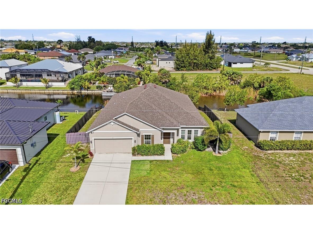 12 SW 22nd Avenue Cape Coral FL 33991 2026022459 image44