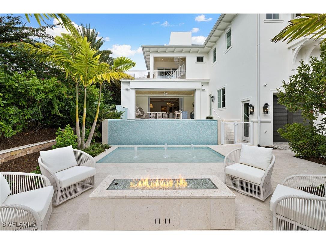 12 Sabre Lane Naples FL 34102 224089919 image2