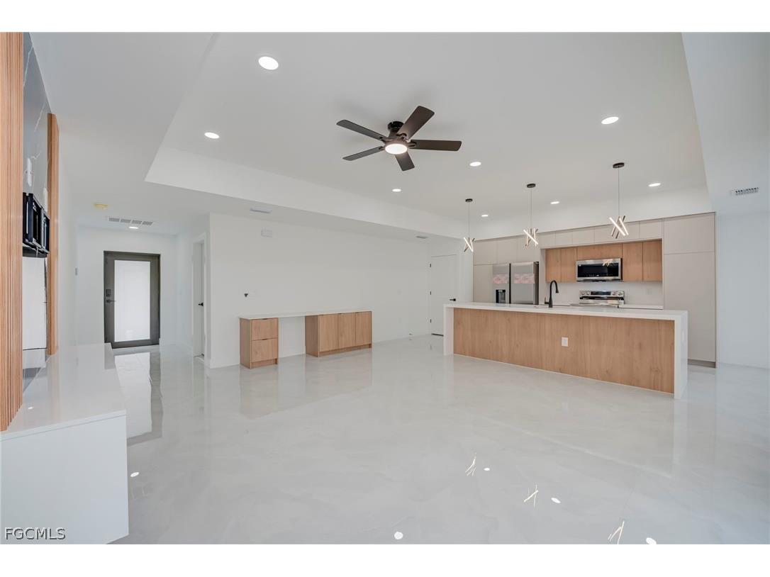 12 W 15th Street Lehigh Acres FL 33972 2026009539 image4