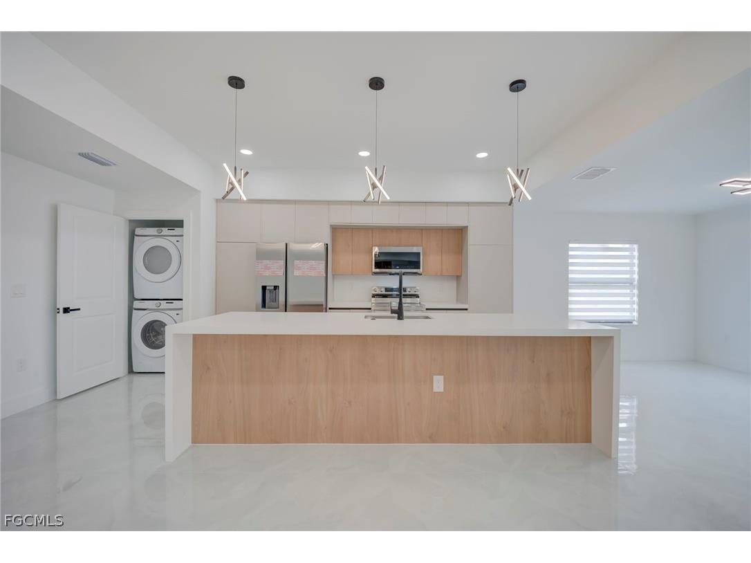 12 W 15th Street Lehigh Acres FL 33972 2026009539 image8