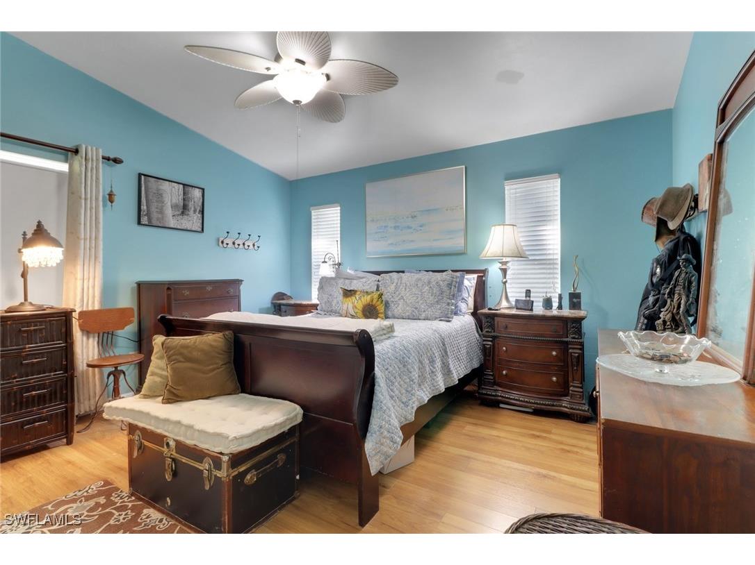 120 4th Street NE Naples FL 34120 225044286 image19