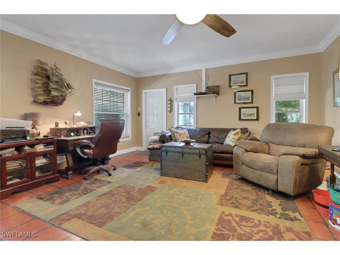 120 4th Street NE Naples FL 34120 225044286 image24