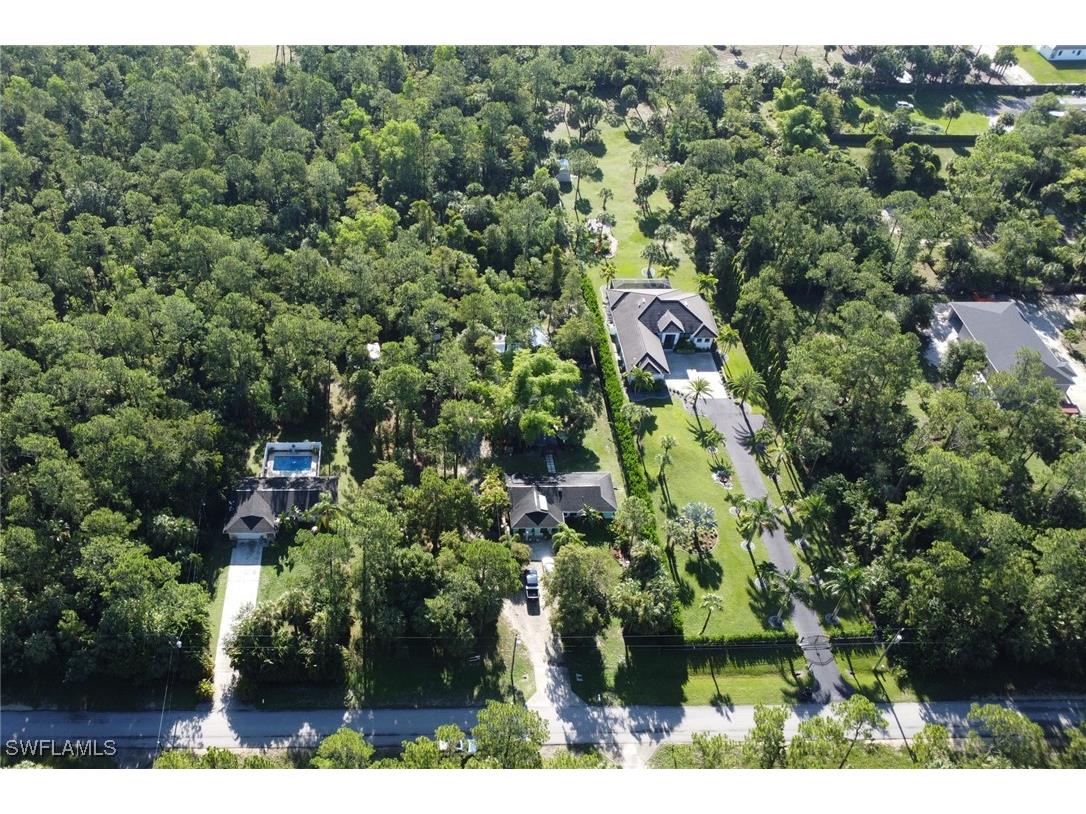 120 4th Street NE Naples FL 34120 225044286 image36