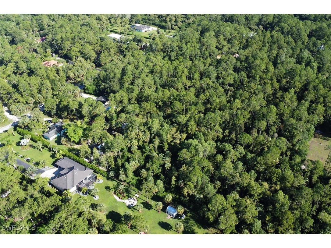 120 4th Street NE Naples FL 34120 225044286 image42