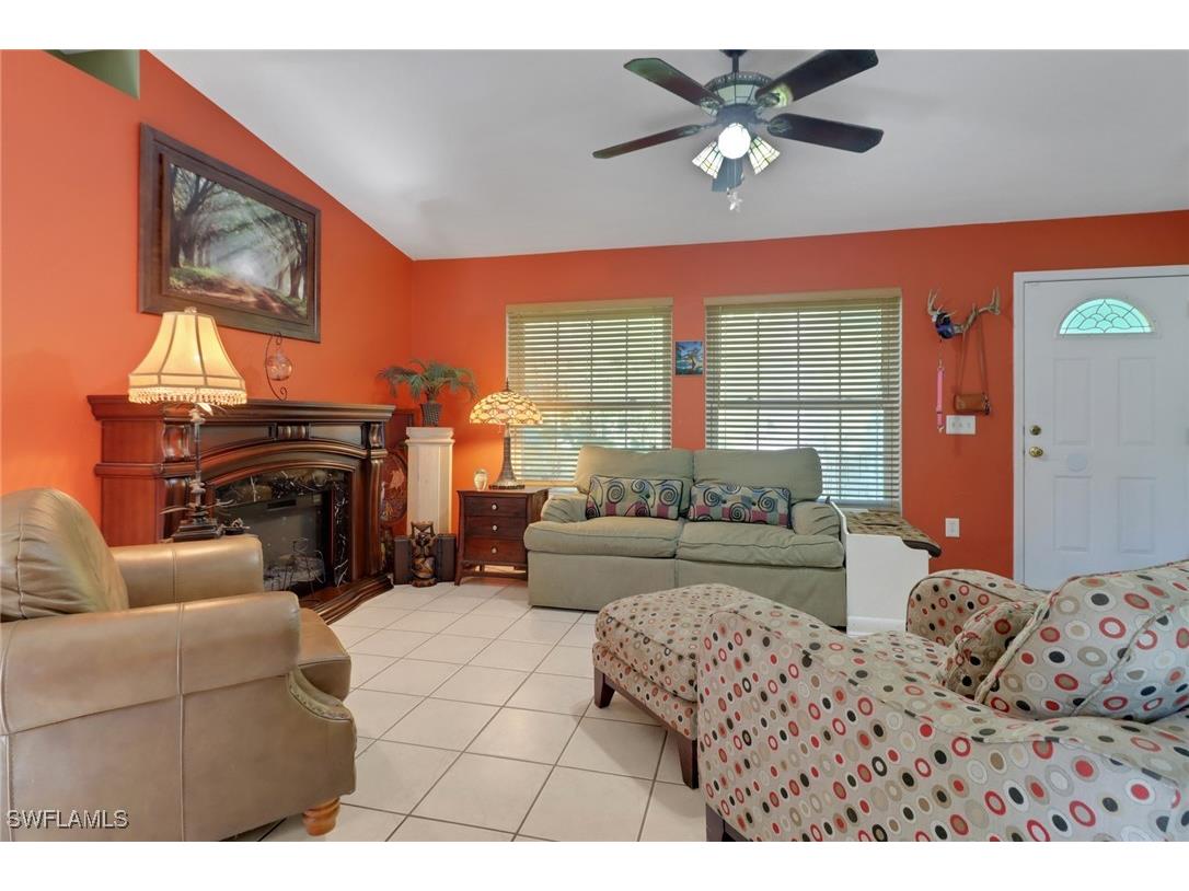 120 4th Street NE Naples FL 34120 225044286 image6