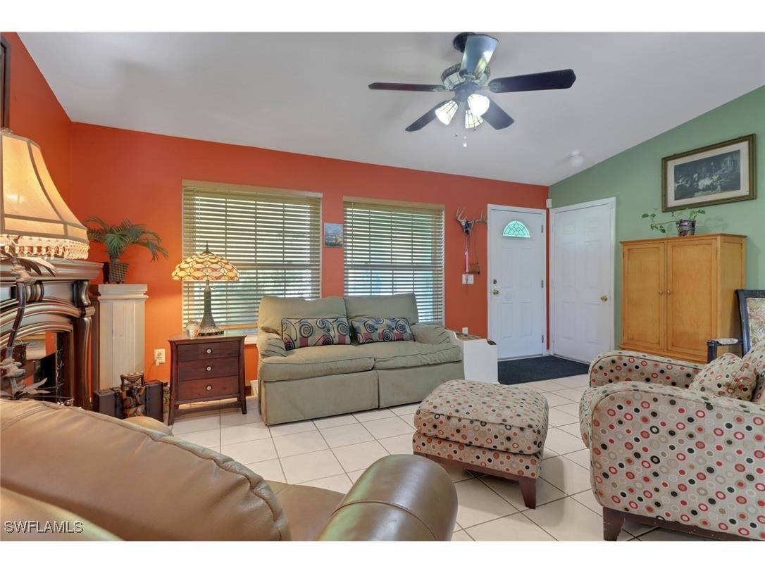 120 4th Street NE Naples FL 34120 225044286 image7