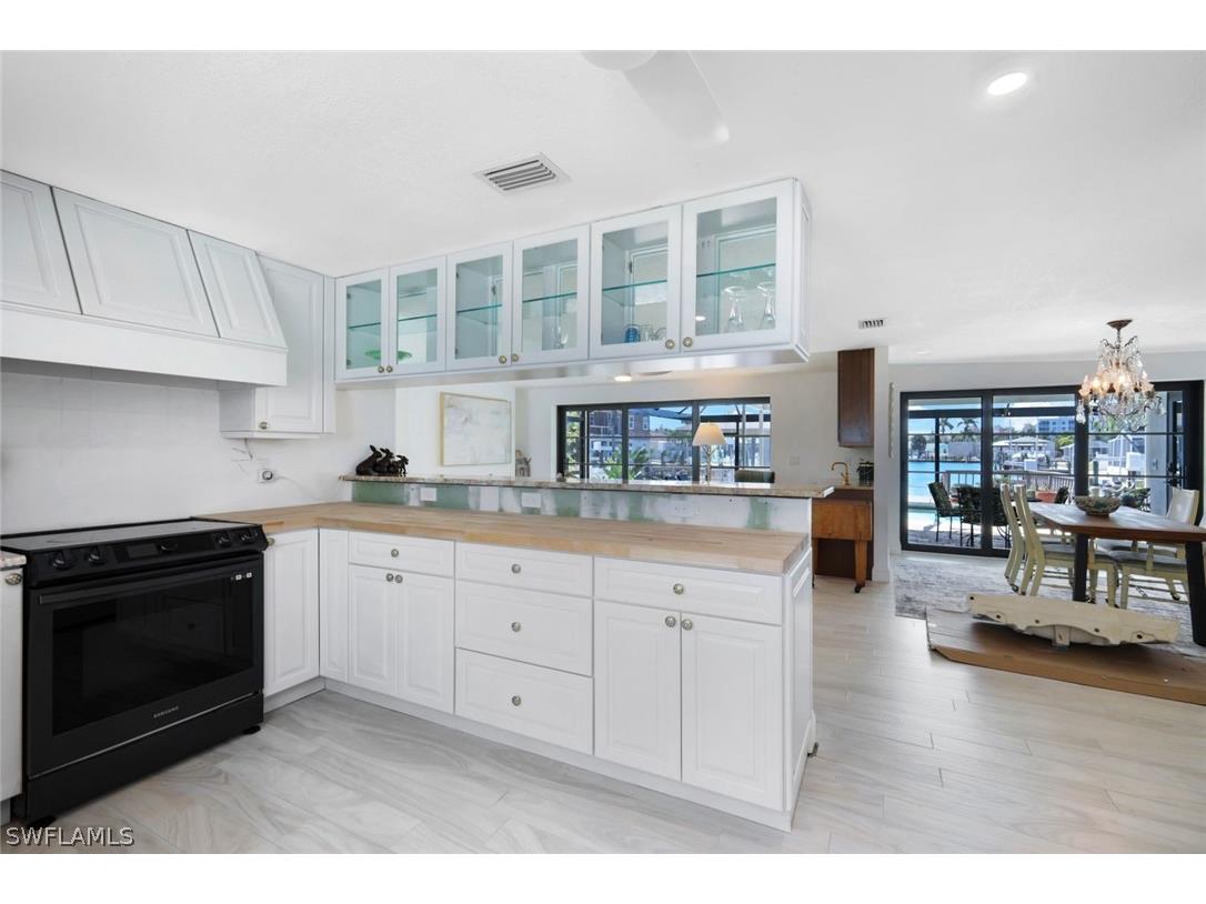 120 Albatross Street Fort Myers Beach FL 33931 224034979 image11