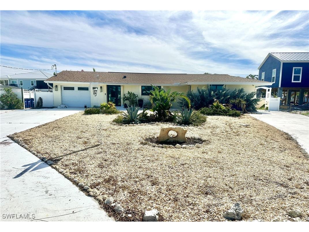 120 Albatross Street Fort Myers Beach FL 33931 224034979 image2