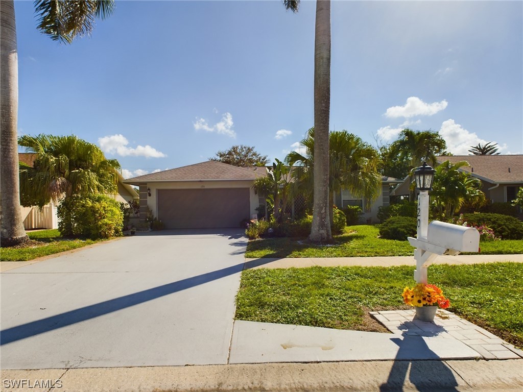 120 Bordeaux Circle Naples FL 34112 223074078 image1