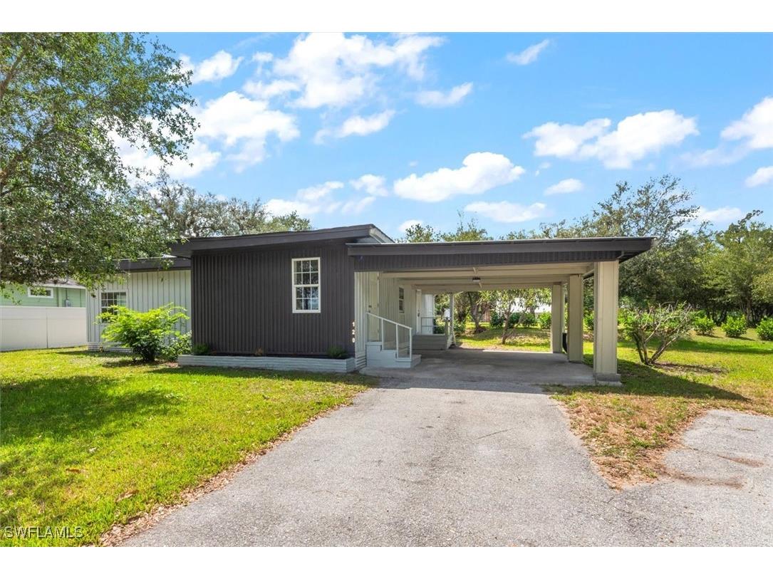 120 College Street Labelle FL 33935 225038549 image1